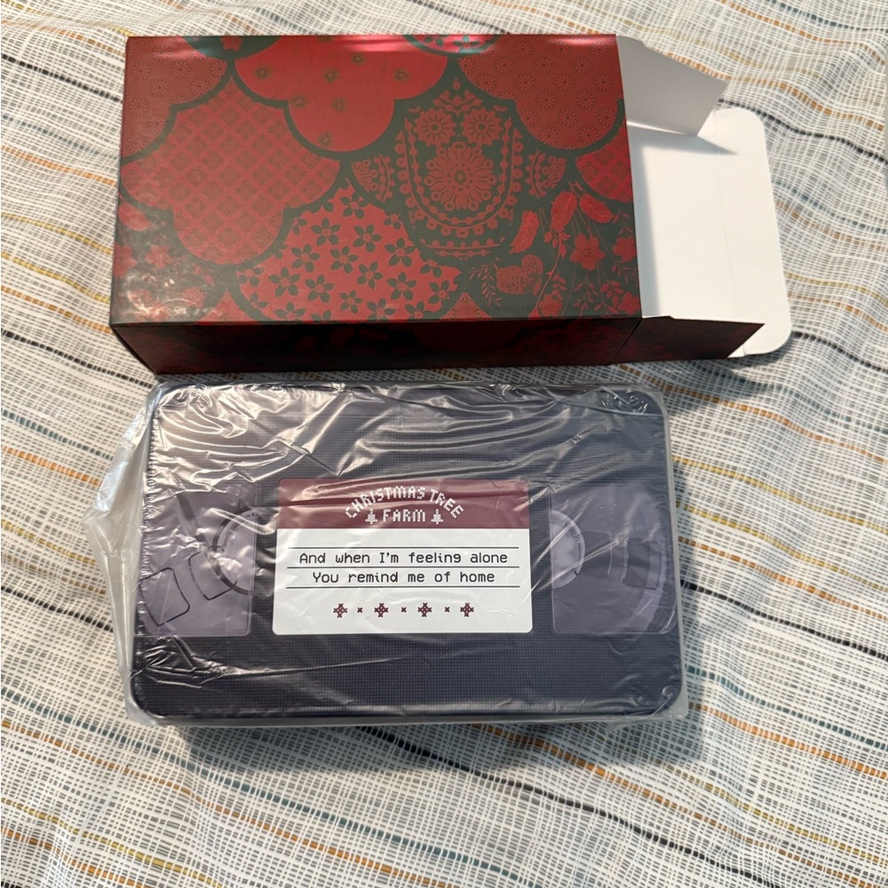 Taylor Swift Christmas Tree Farm Memory Box - Tin/ Metal NIB